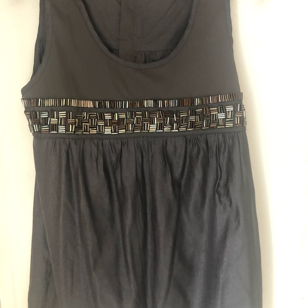 Theme sleeveless top.